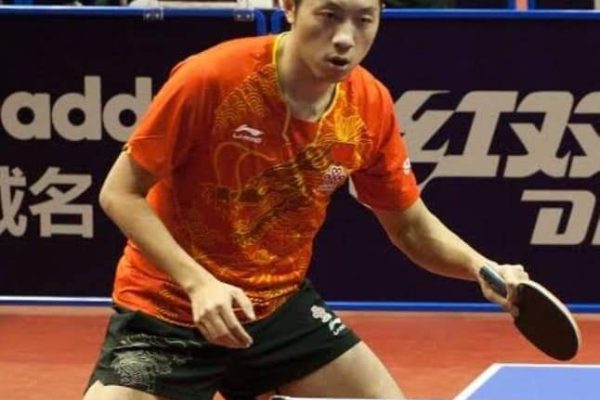 กลยุทธ์การเสิร์ฟลูกแบบหลอกล่อของนักกีฬาจีน เคล็ดลับเปิดเกมให้ได้เปรียบตั้งแต่ลูกแรก